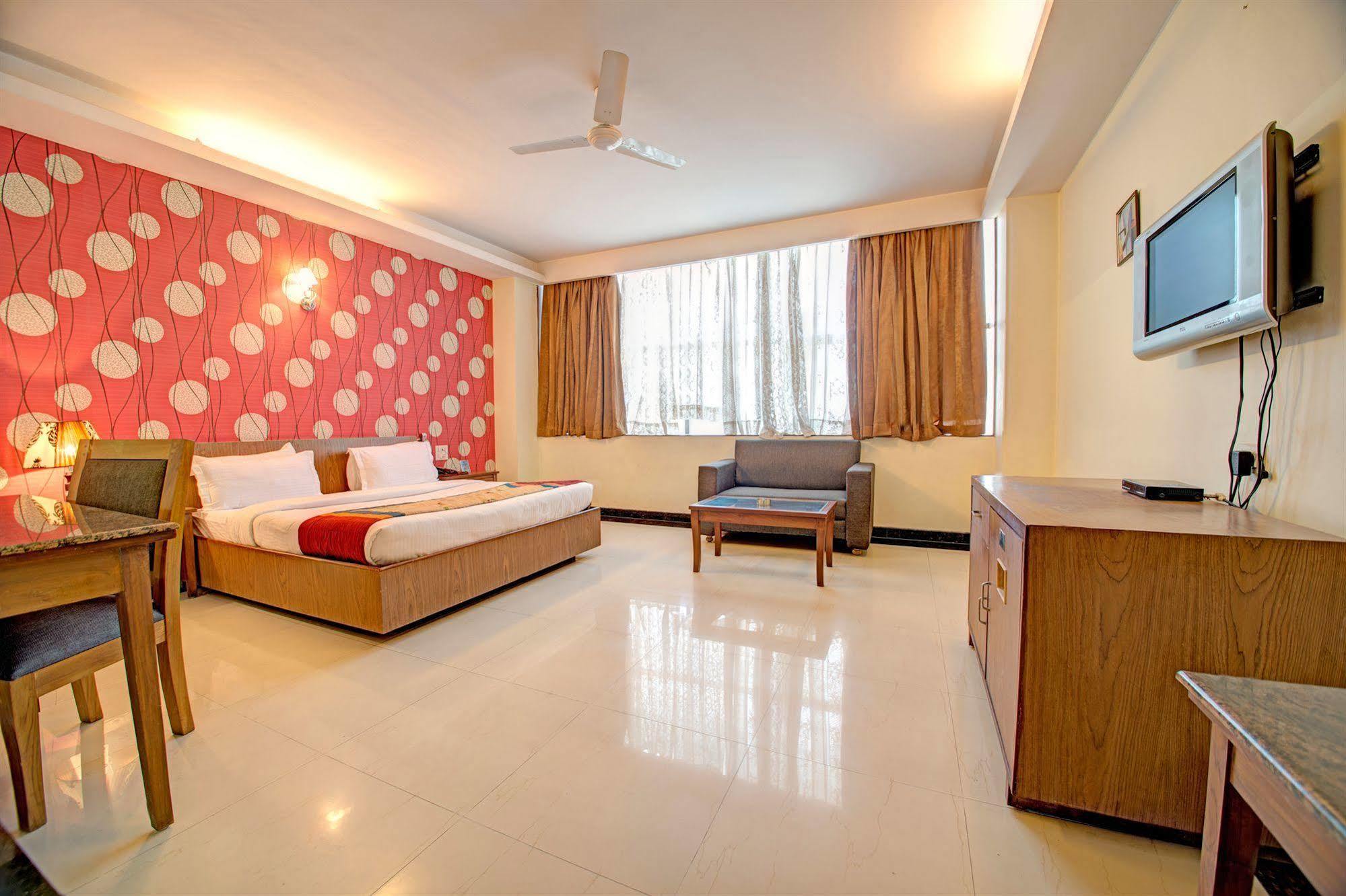 Hotel Pr Residency Amritsar Bagian luar foto
