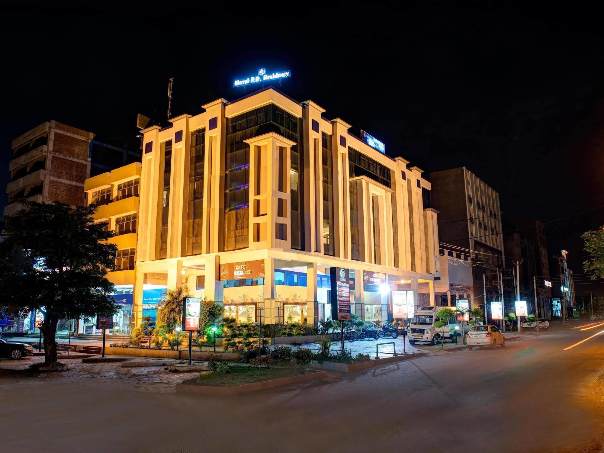 Hotel Pr Residency Amritsar Bagian luar foto